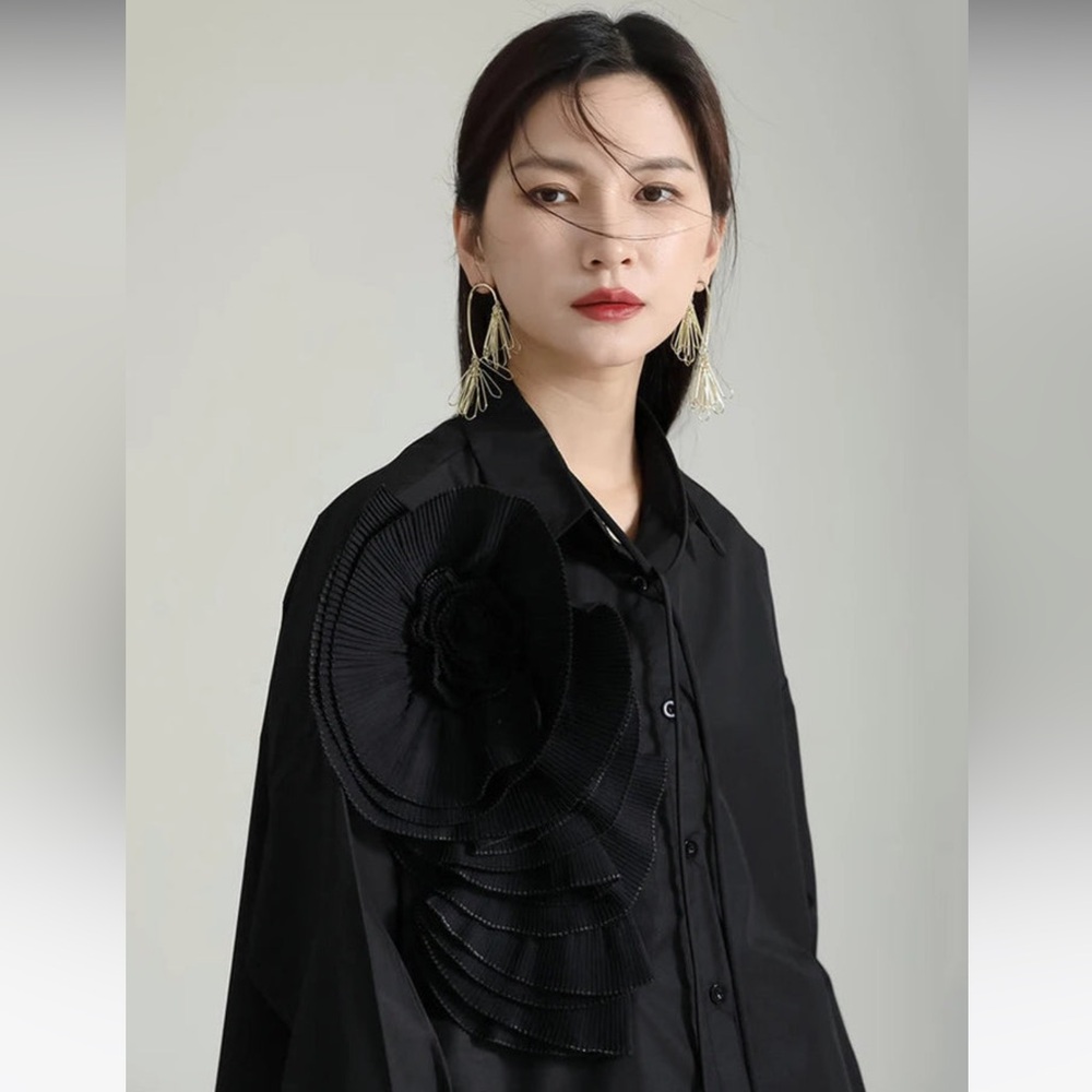 Marigold Shadows Sheltey ruffle flower button down shirt